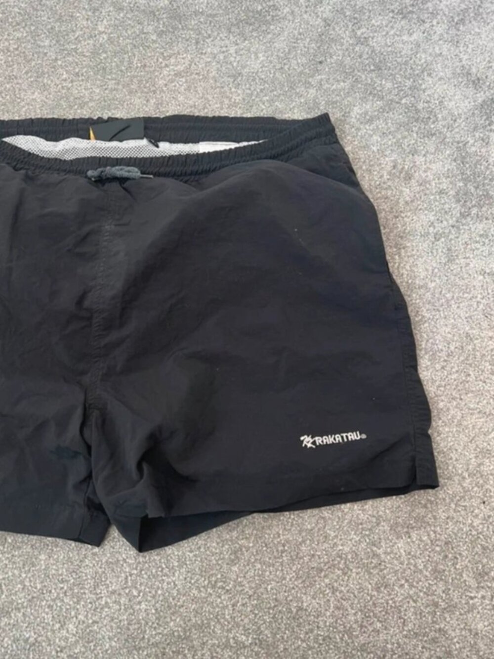 Krakatau shorts size XL - Picture 4 of 5